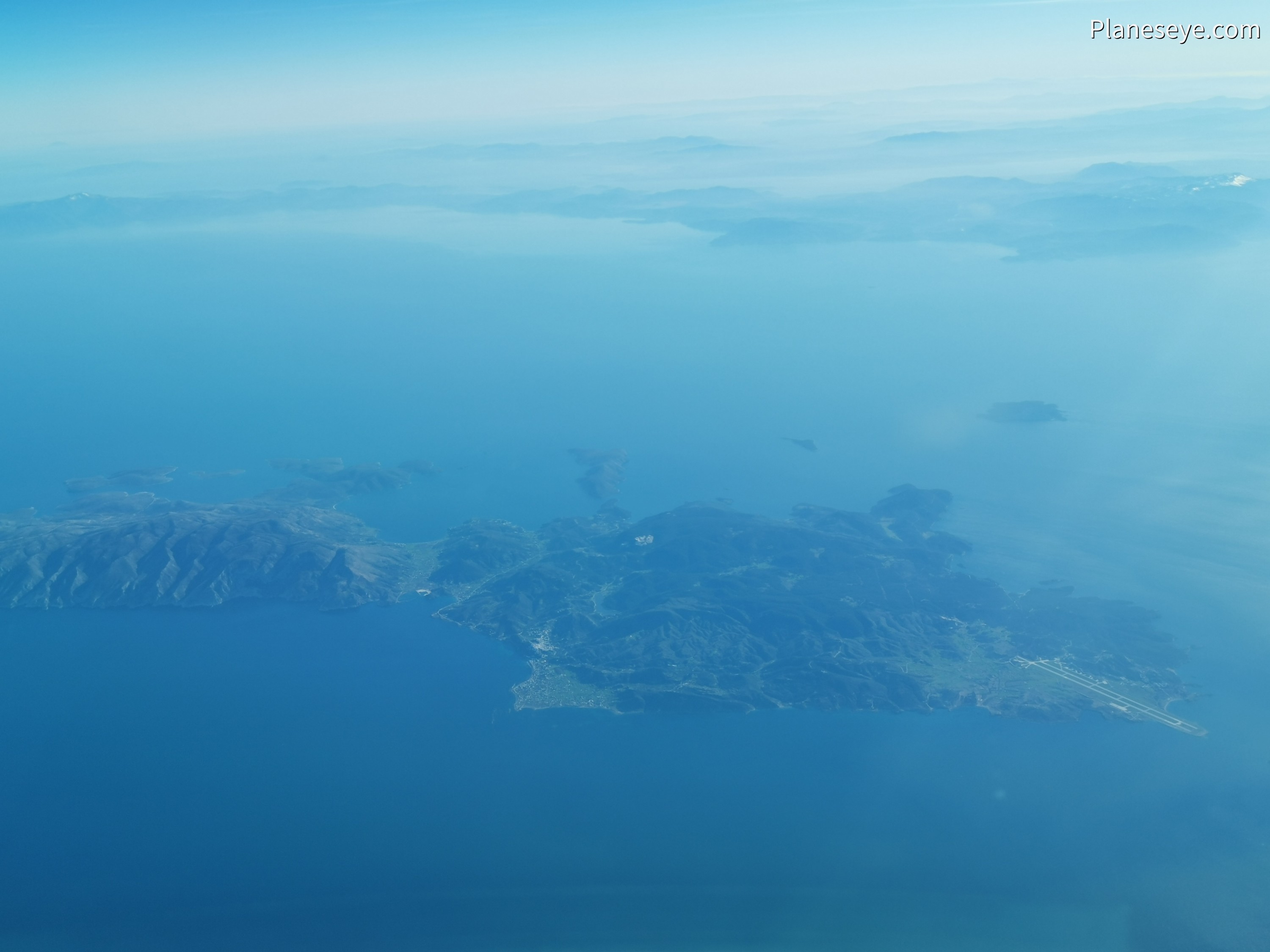 Aegean Sea during daytime, Skyros